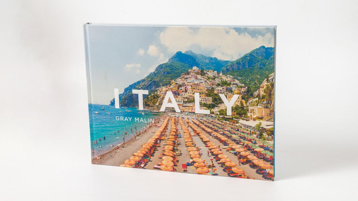 Table Book Italy